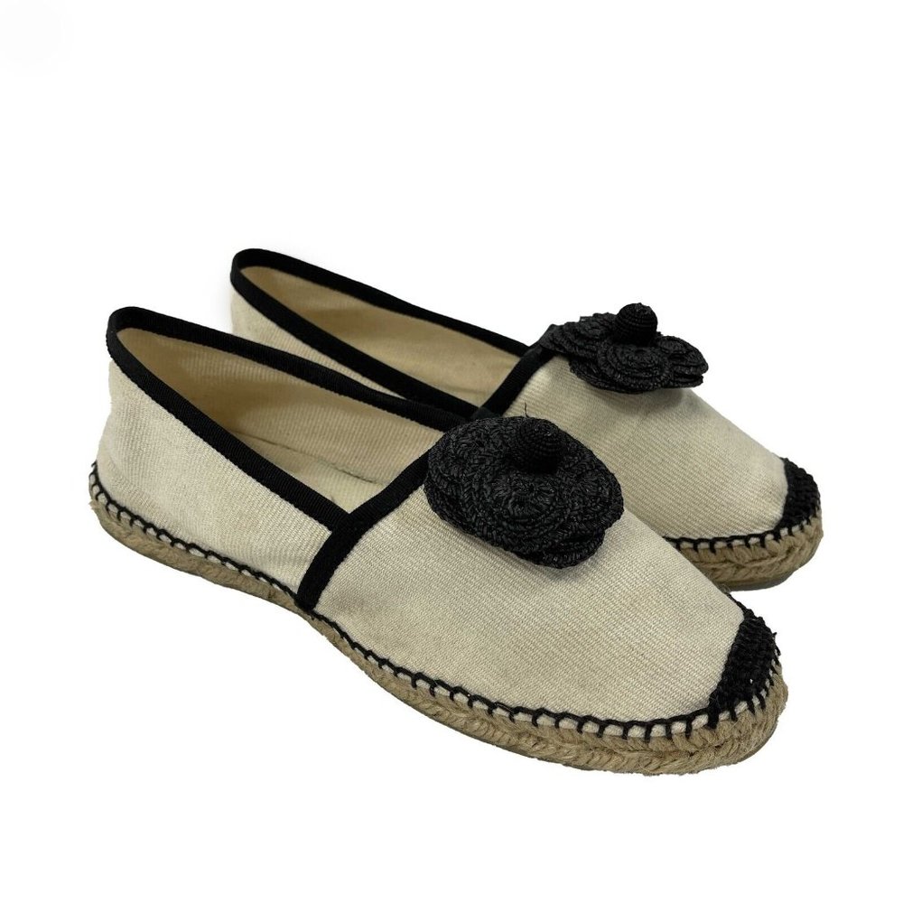 CHANEL - 10B Camellia Flower Espadrilles - Ivory, Black - 37- US 7 - Picture 4 of 13